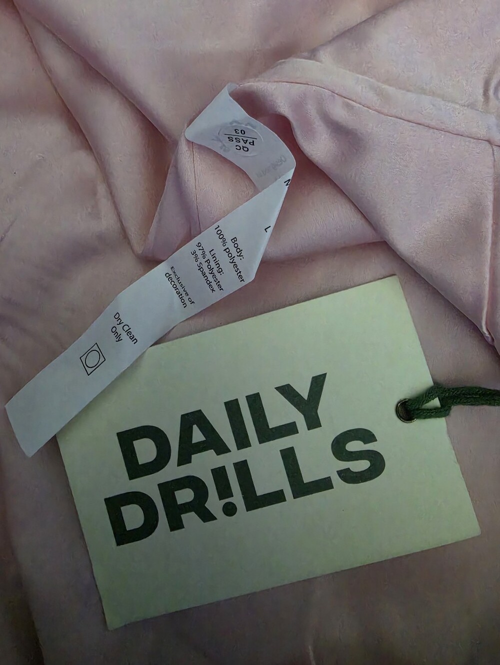 NWT Daily Drills Light Pink Satin Maxi Dress Size L - Picture 3 of 3